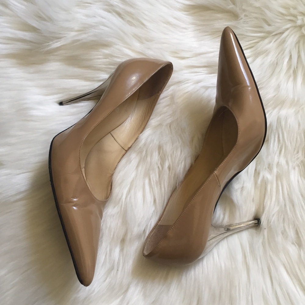 Versace Nude Patent Pointed Toe Stiletto Pumps with Metallic Heels - Picture 2 of 8